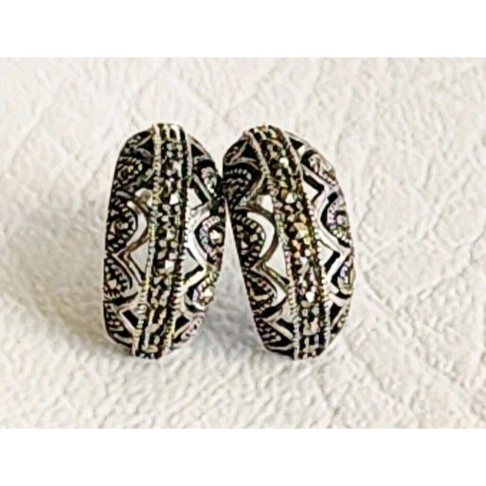 Vintage CW Marcasite Sterling Silver Hoop Earrings .50"  3.77g